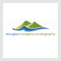 logo-douglas-hodgkins-photographz